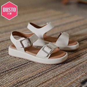 SANDAL ĐẾ BẰNG DUSTO KHUY BẠC