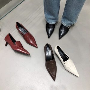 GUỐC GÓT THẤP MŨI NHỌN THỜI TRANG