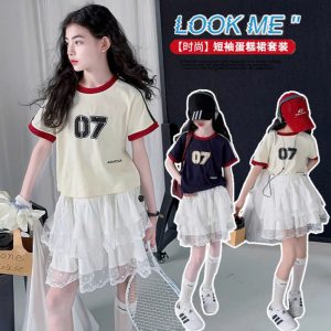 SET ÁO THỂ THAO SỐ 07 MIX CHÂN VÁY REN TẦNG