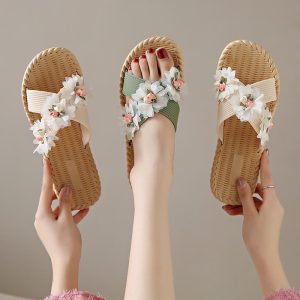 DÉP NHỰA GIẢ CÓI QUAI CHÉO ĐAN HOA