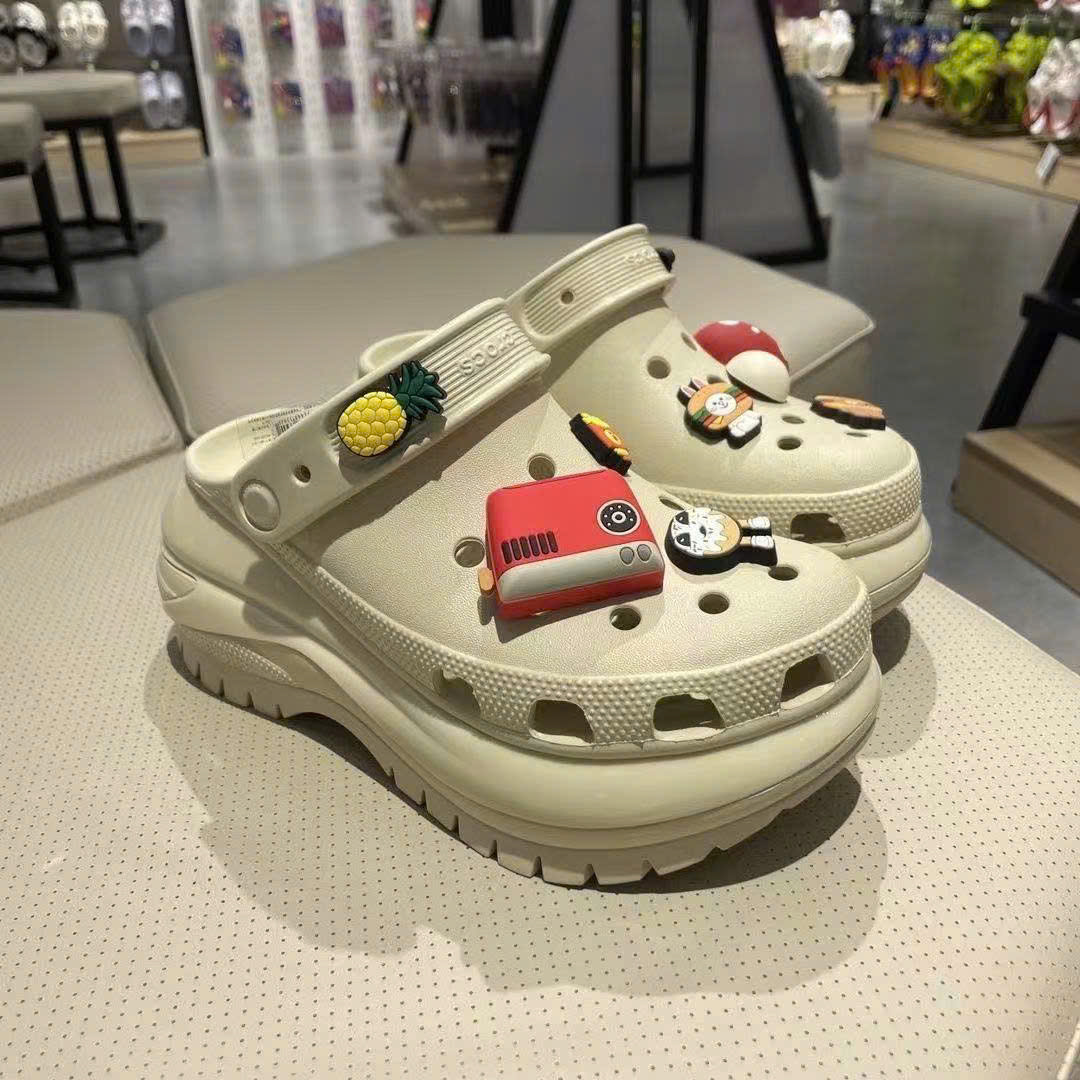 SANDAL CROCS MEGA XỊN