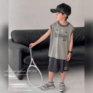 BỘ SÁT NÁCH BÉ TRAI