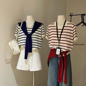 Set áo kẻ kèm khăn choàng WGWE