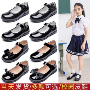 Bộ sưu tập giày cho bé gái với nhiều mẫu xinh