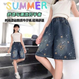 QUẦN SHORT JEAN HOA BƯỚM BG