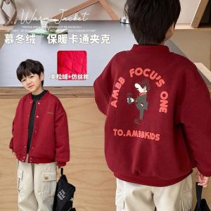 Áo bomber màu đỏ mặc đẹp đỉnh