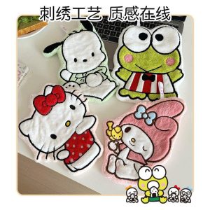 SET 4 KHĂN LAU TAY HOẠT HÌNH DỄ THƯƠNG
