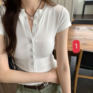 ÁO THUN CỘC TAY CỔ TRÒN PHỐI CÚC CHO NỮ