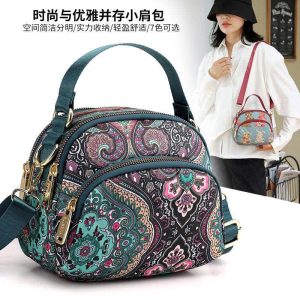 TÚI ĐEO CHÉO HỌA TIẾT