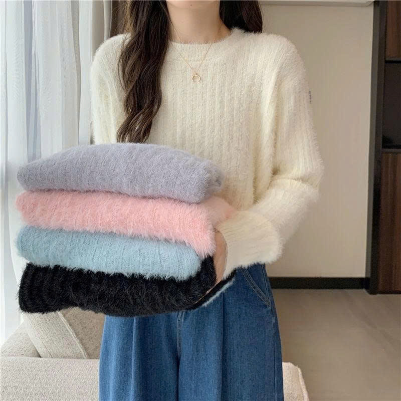 Áo len lông dáng ngắn