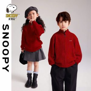 Áo len Snoopy