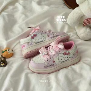 GIÀY THỂ THAO Kitty xinh iuuu