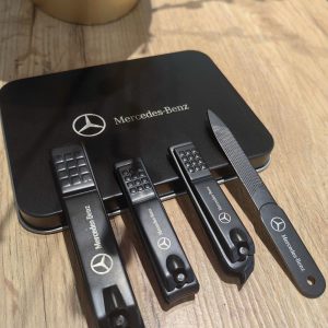 Hộp dụng cụ làm móng Mercedes - Benz