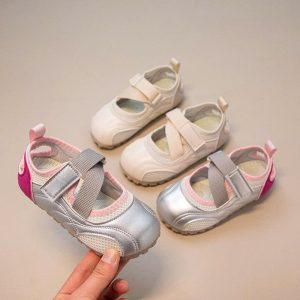 Giày thể thao dáng lười quai dán cho bé gái