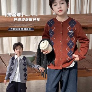 Áo cardigan len hoạ tiết trám nhà Ambb