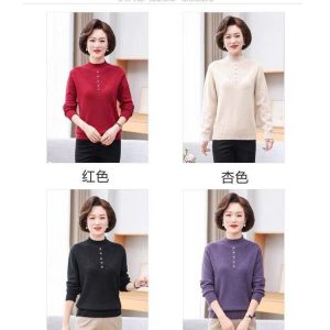 Áo len cổ lọ trung niên