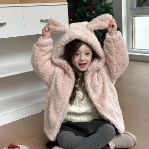 ÁO KHOÁC BÔNG TAI THỎ SIÊU CƯNG