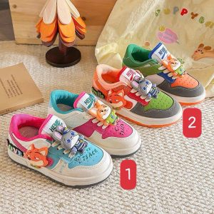 GIÀY THỂ THAO GẮN STICKER ZOOTOPIA