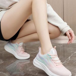 GIÀY THỂ THAO NỮ HOT TREND 2026