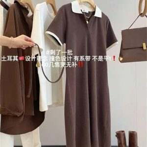 Chiếc đầm thun ngắn tay cổ polo thắt eo #InBlue