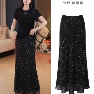 CHÂN VÁY DÀI CHẤM BI ANNA