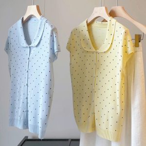 ÁO CHẤM BI CỔ V DỄ THƯƠNG ANNA