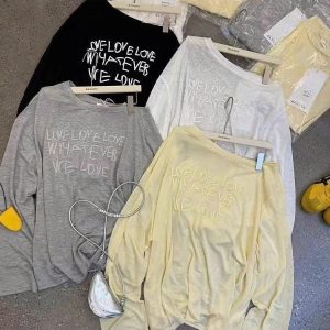 Áo mỏng lệch vai