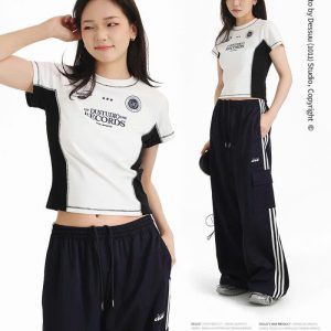 Áo phông thể thao dáng croptop Desuu