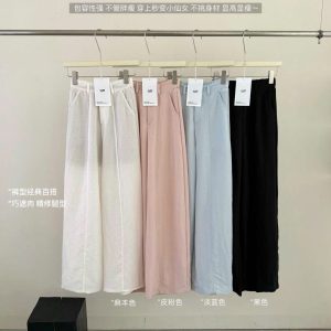 Quần ống rộng Manuvivi mang chất liệu Tencel